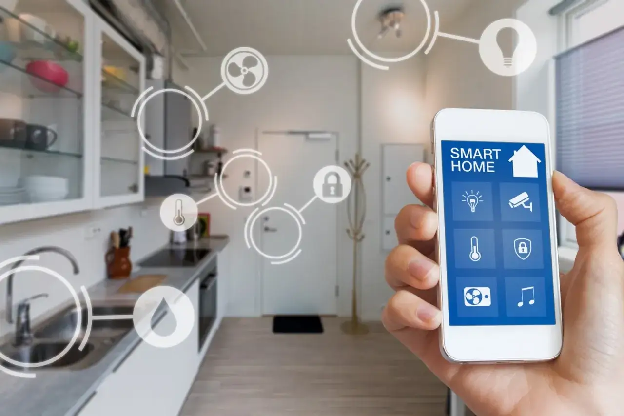 Control de tu hogar inteligente con ventanas automáticas y más, desde tu móvil.